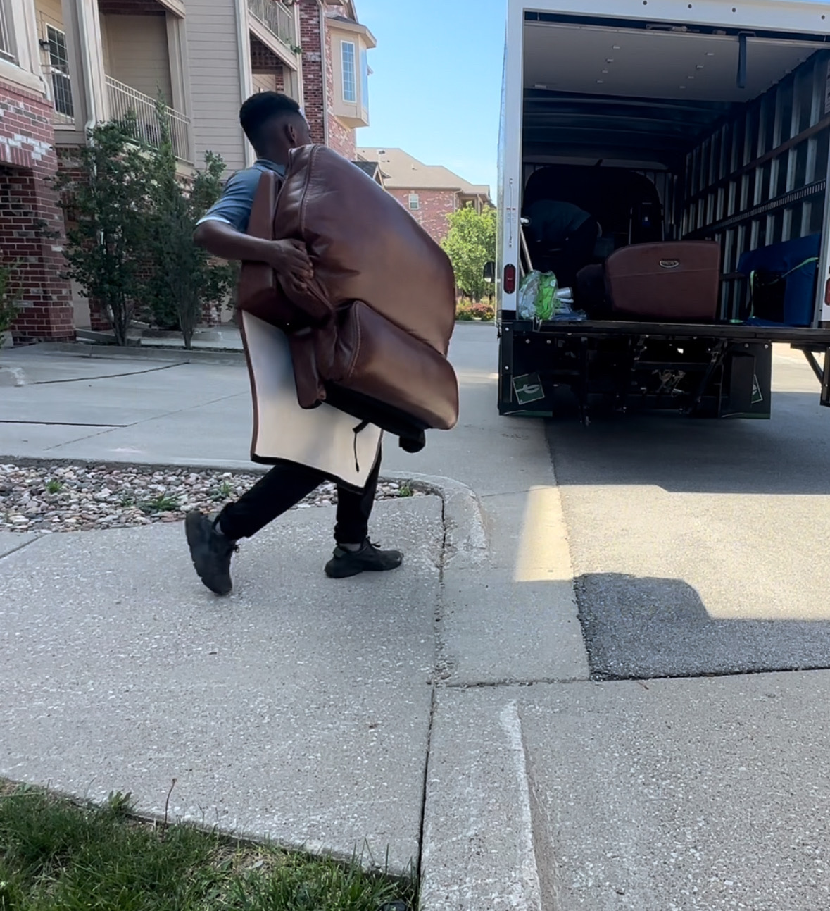 Midwest Moving Pros crew on a residential move in Clive, Iowa.